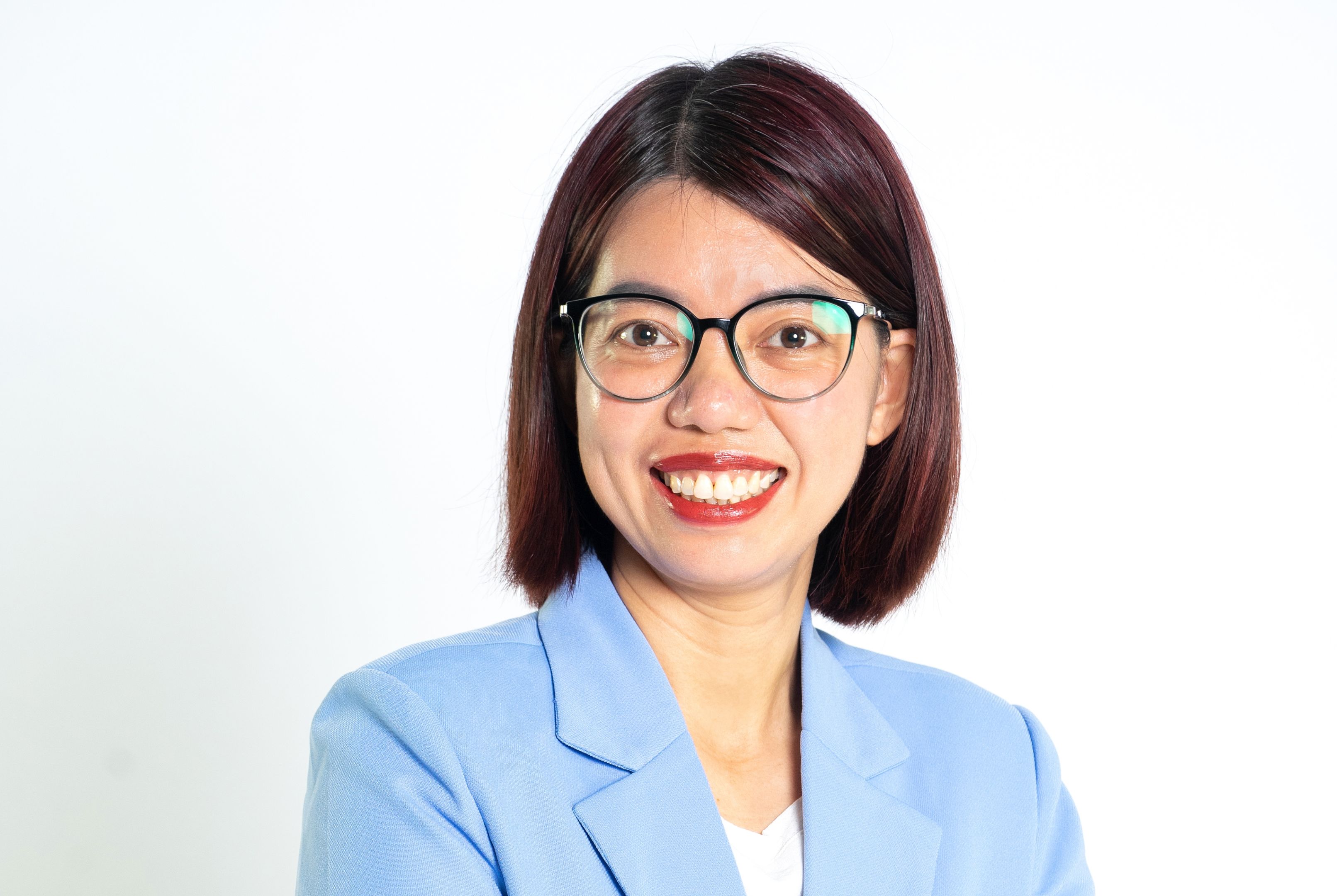Huong.jpg